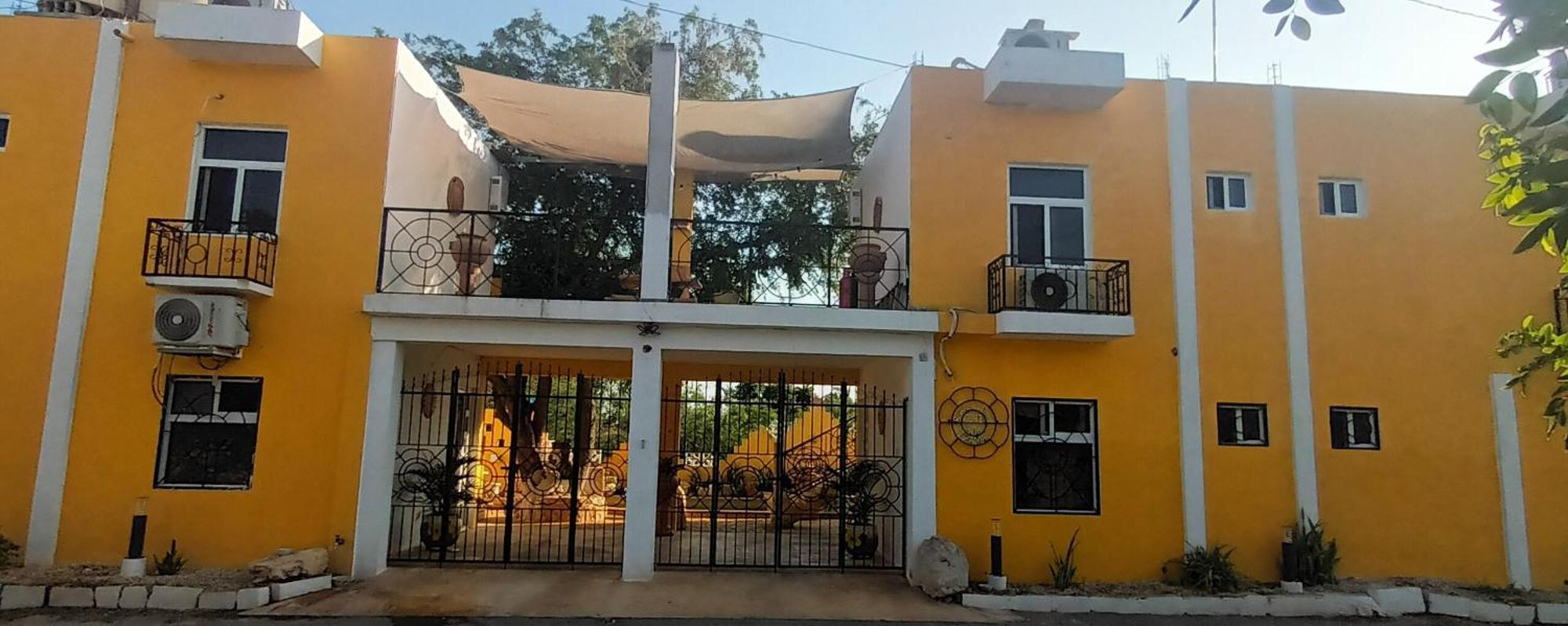 Buenosdias Izamal Bed & Breakfast ภายนอก รูปภาพ