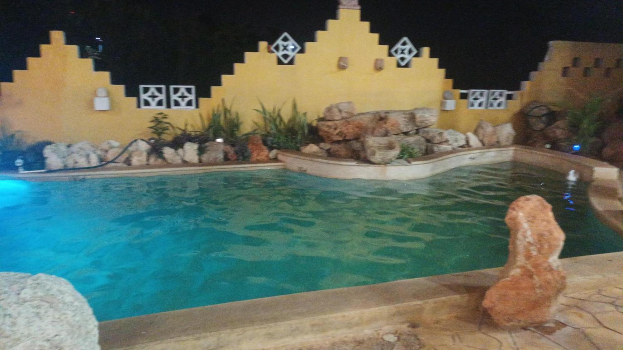 Buenosdias Izamal Bed & Breakfast ภายนอก รูปภาพ