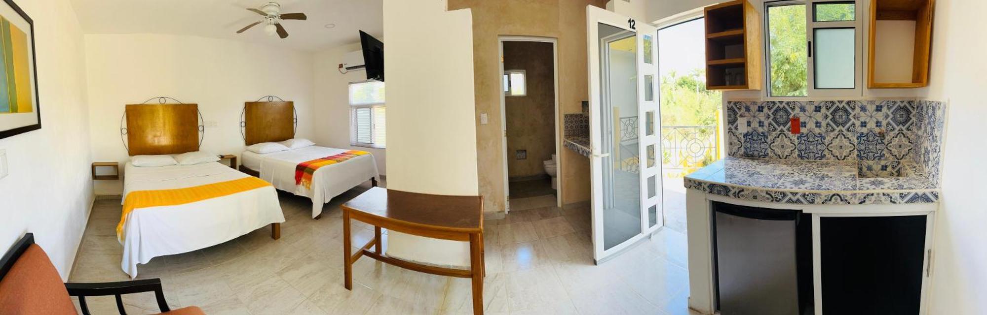 Buenosdias Izamal Bed & Breakfast ภายนอก รูปภาพ